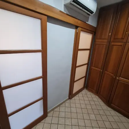 Classic Chic Bilocale Italia61. Apartment *